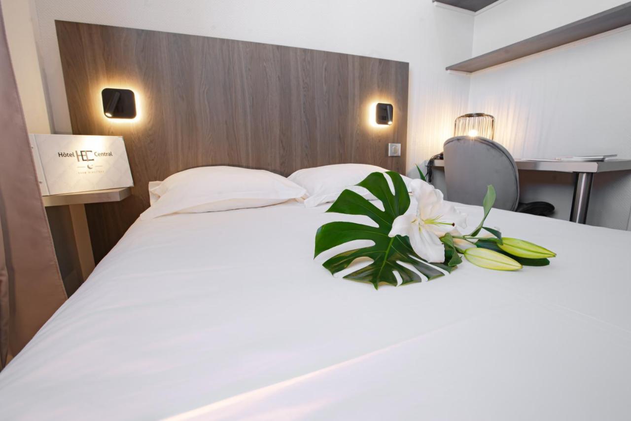 פואטייה Hotel Central מראה חיצוני תמונה