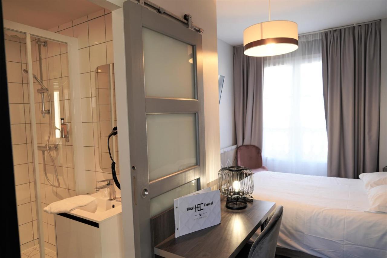פואטייה Hotel Central מראה חיצוני תמונה