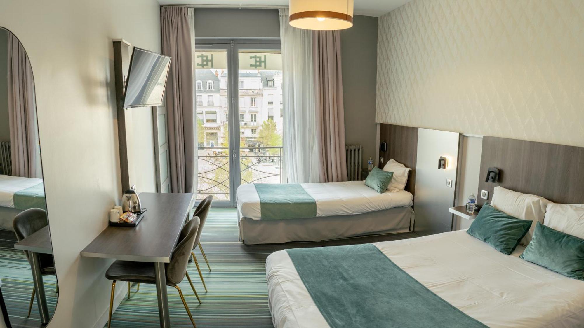 פואטייה Hotel Central מראה חיצוני תמונה