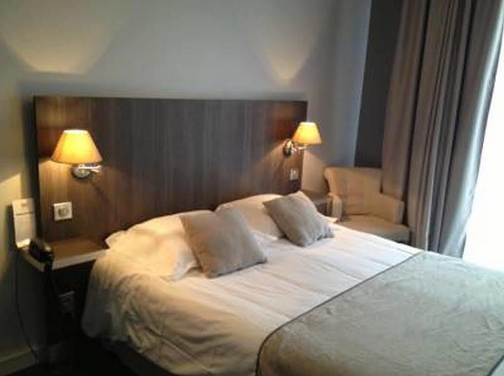 פואטייה Hotel Central מראה חיצוני תמונה